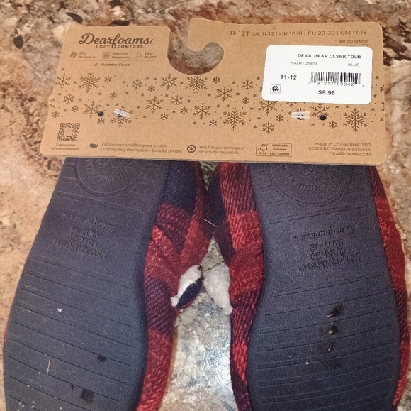 Kids Plaid Slippers - Red and Blue - Picture 7 of 10